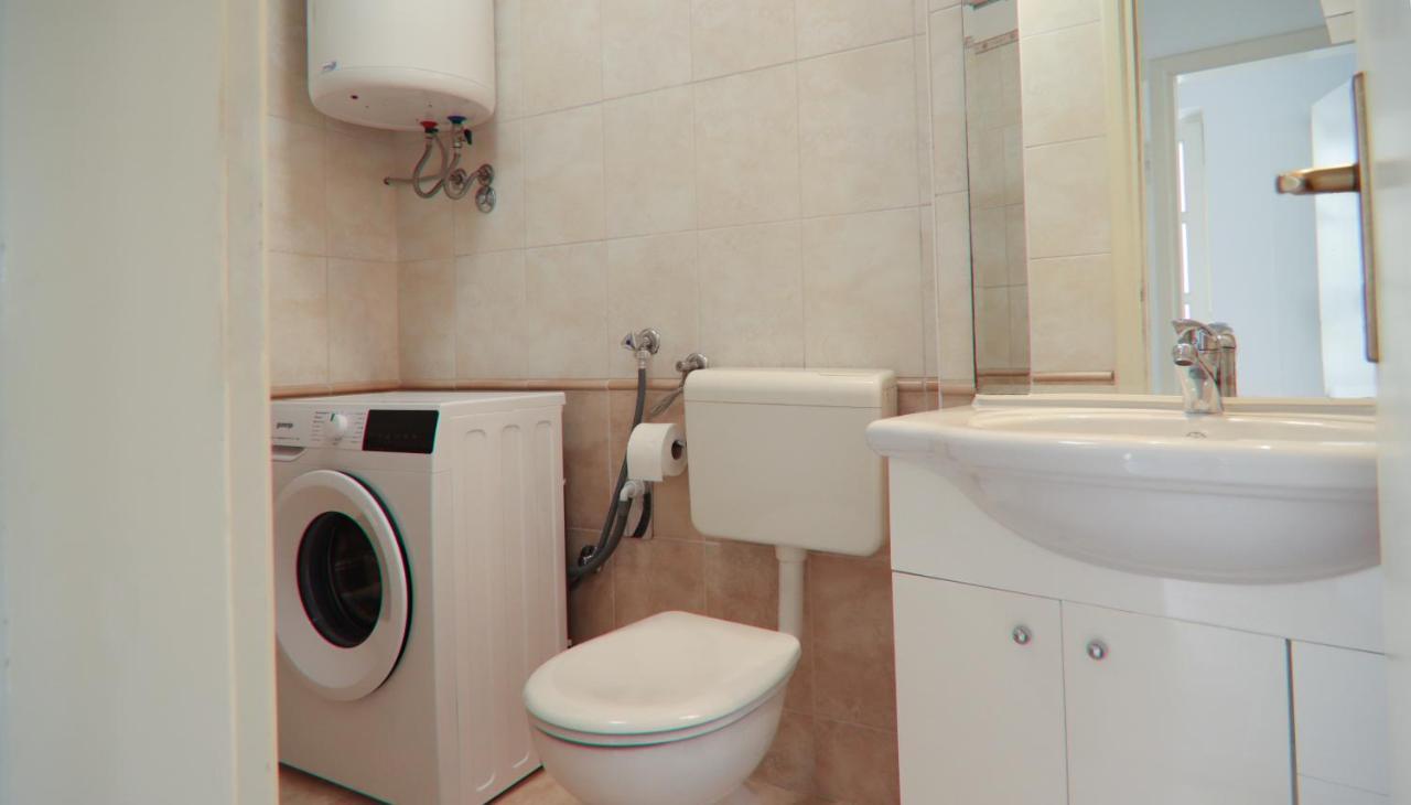 Mozart Apartments Башка-Вода Екстер'єр фото