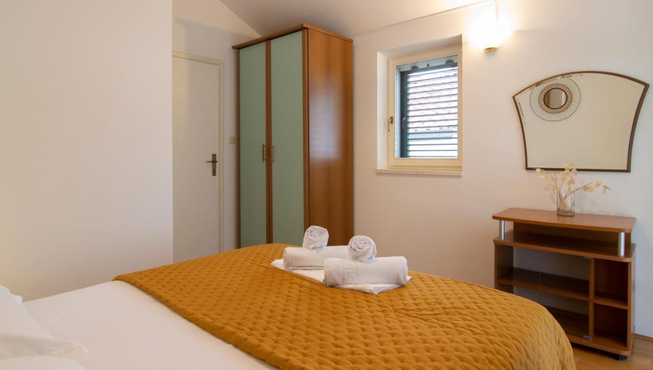 Mozart Apartments Башка-Вода Екстер'єр фото