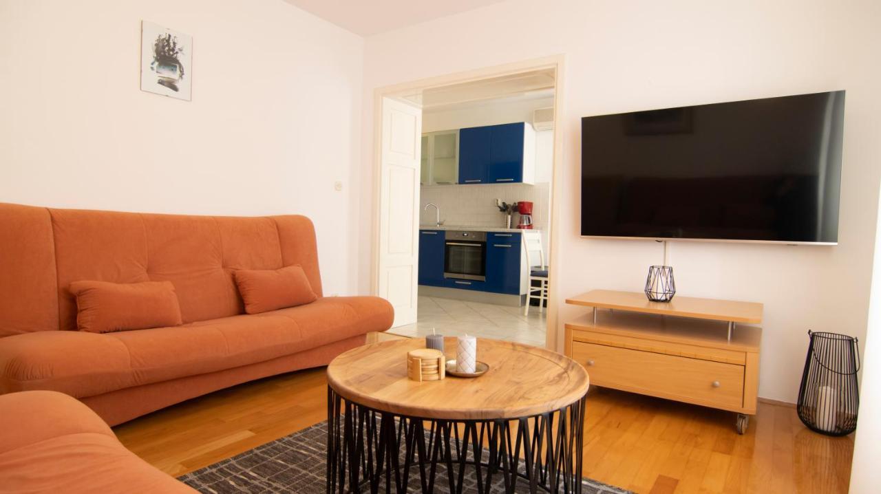 Mozart Apartments Башка-Вода Екстер'єр фото